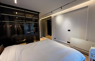 Location d’un appartement luxueux et spacieux de 4 pièces, 129 m², quartier Vračar, Belgrade, Serbie